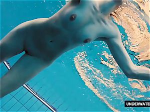 super-fucking-hot enormous jugged teenage Lera swimming in the pool